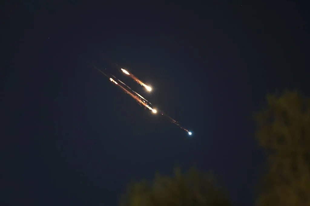 Удар по Израилю. Обложка © ТАСС / EPA