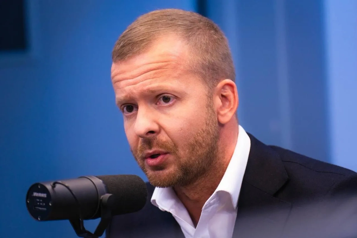 Алексей Росликов. Обложка © Facebook (признан экстремистской организацией и запрещён на территории Российской Федерации) / aleksejs.roslikovs