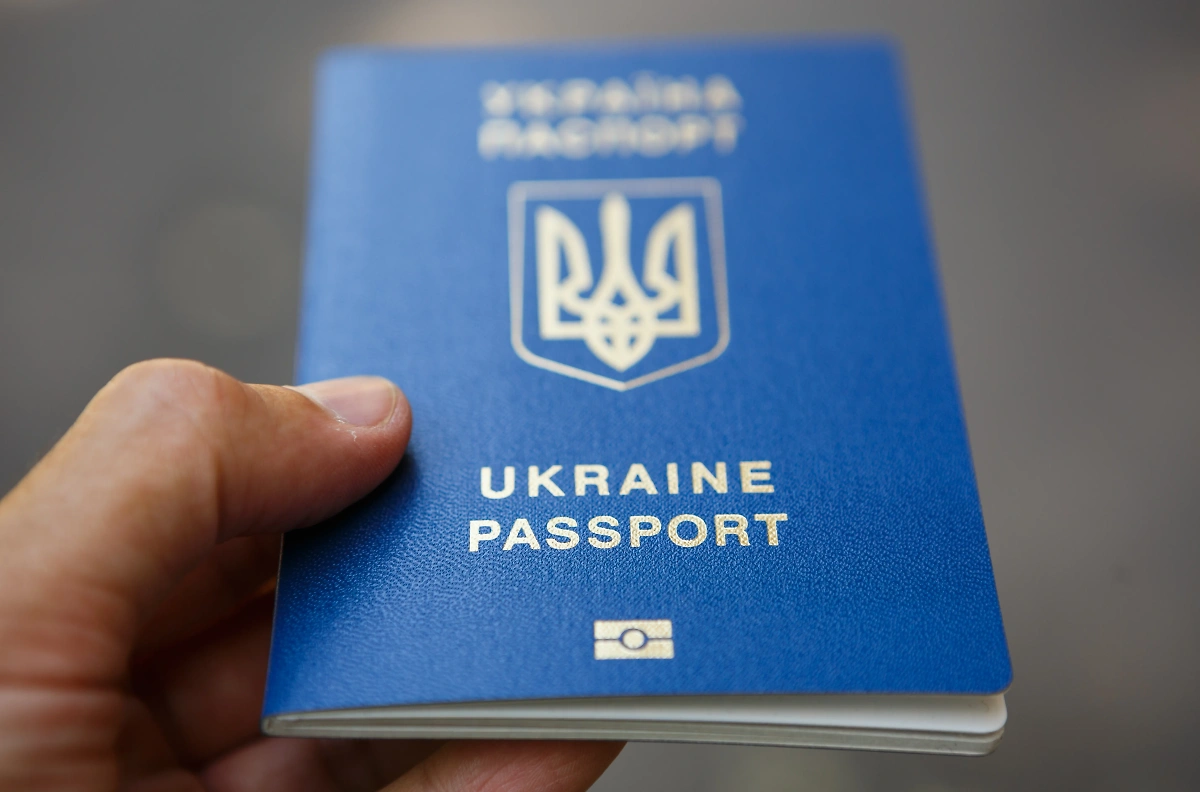 Обложка © Shutterstock / FOTODOM / hurricanehank