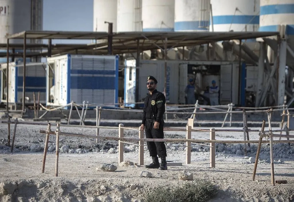 АЭС «Бушер». Обложка © ТАСС / Xinhua via ZUMA Wire /Ahmad Halabisaz