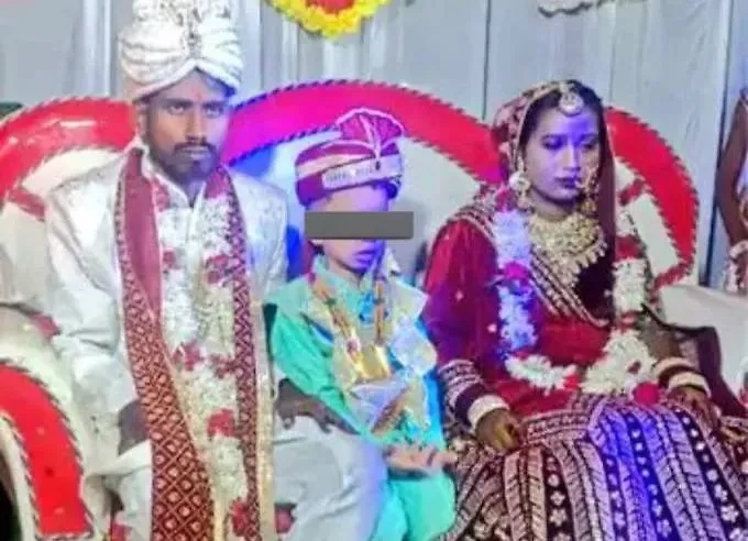 Ракеш Рама на свадьбе. Обложка © Х / Crime Reports India
