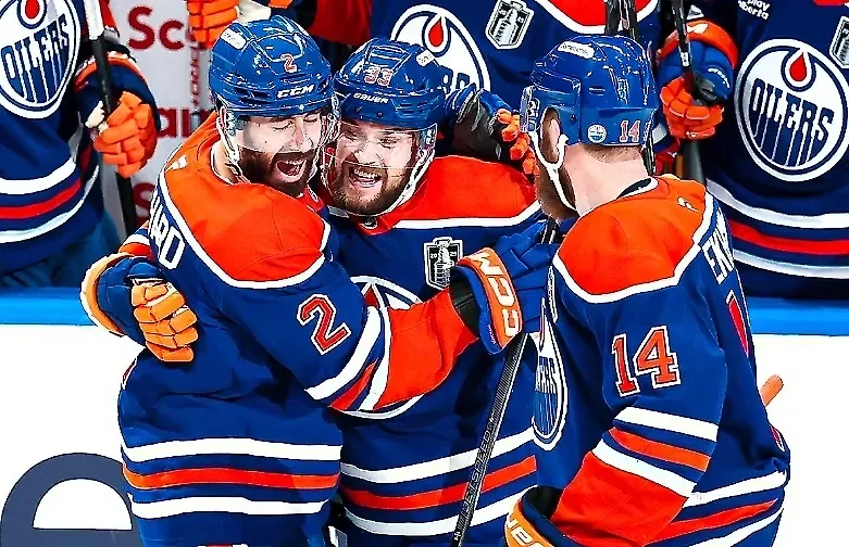 «Эдмонтон» сравнял счёт в финале Кубка Стэнли. Обложка © Х / NHL