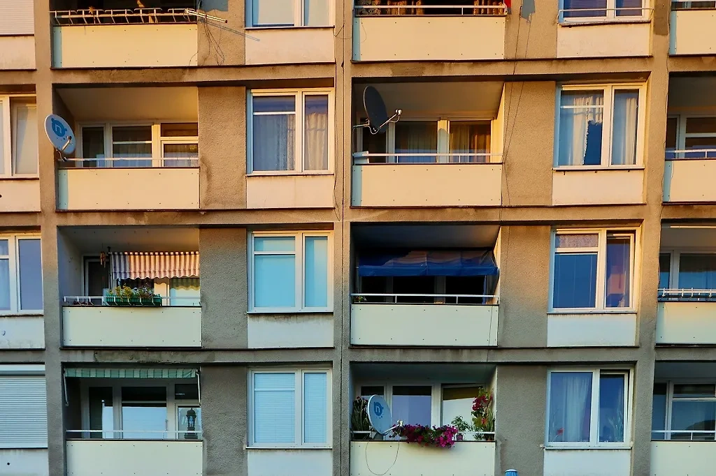 Жилой дом. Обложка © unsplash.com / Mateusz Suski