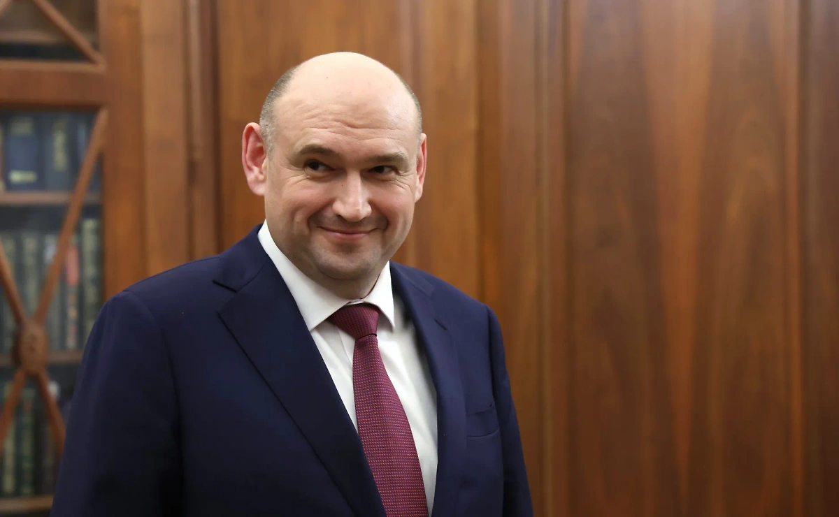Евгений Солнцев. Обложка © kremlin.ru