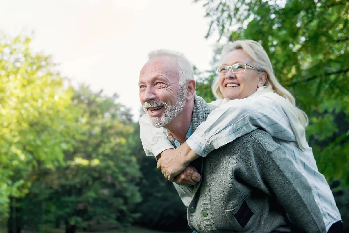 Долгожители мира: 7 общих черт людей, проживших больше 90 лет. Фото © Shutterstock / FOTODOM / Tijana Moraca