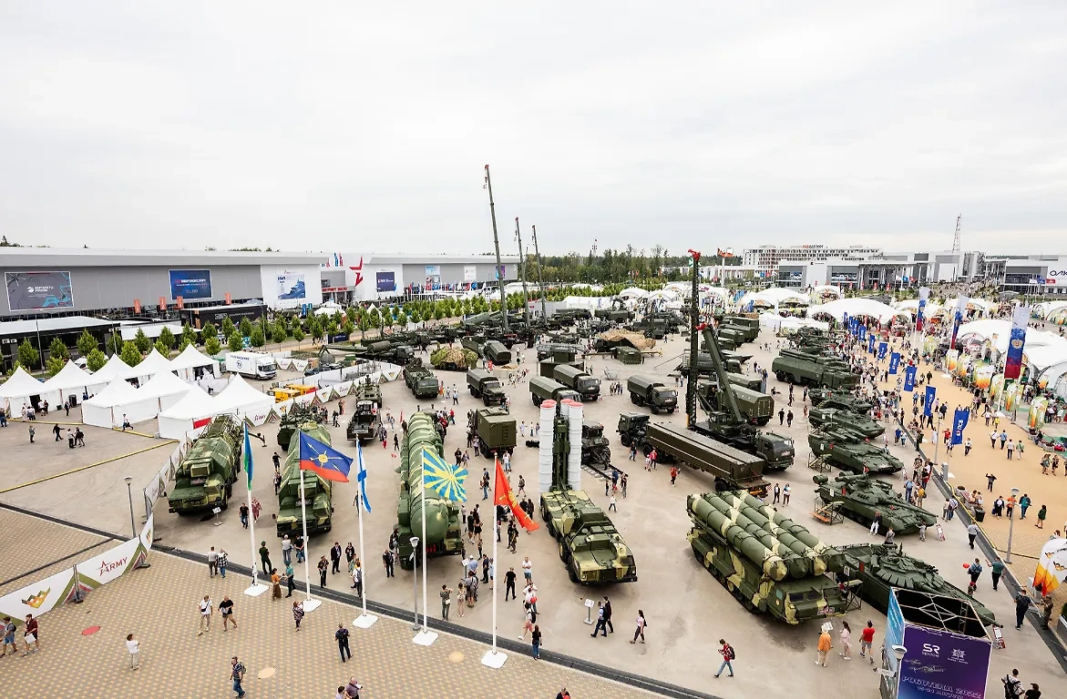 Обложка © Международный форум «Армия-2025» 