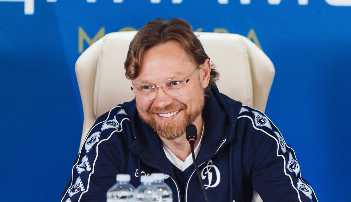 Валерий Карпин. Обложка © Telegram / ФК «Динамо» Москва