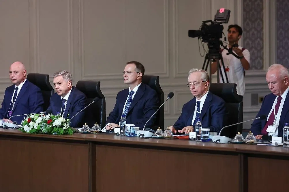 Переговоры на фоне отступления: почему Украина терпит поражение и на фронте, и в Стамбуле?