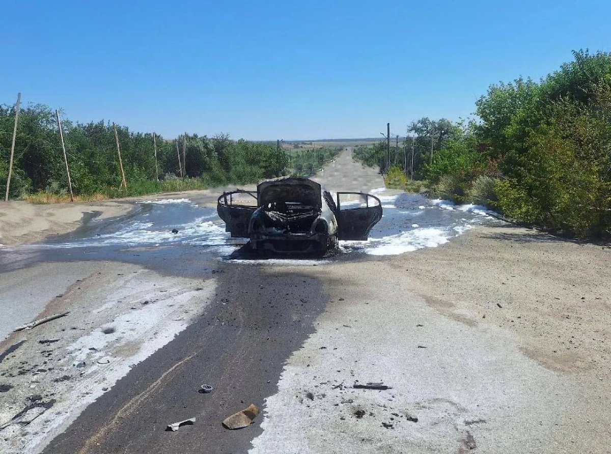 Атака ВСУ на гражданский автомобиль в Запорожье унесла жизни троих людей. Обложка © Telegram / Балицкий Евгений