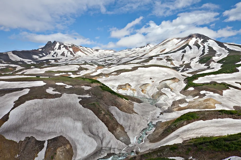 Места силы России, которые несут смертельную опасность для людей. Фото © Shutterstock / FOTODOM / Sergey Krasnoshchokov
