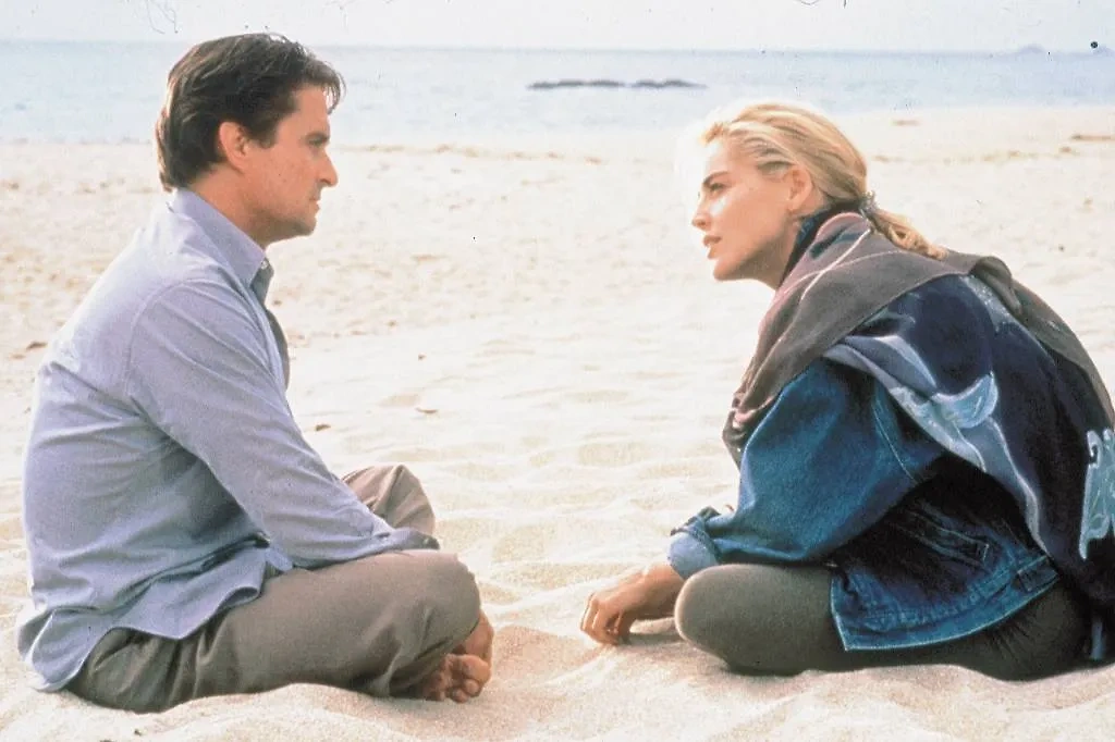 Самые популярные взрослые фильмы на кассетах VHS в России. Фото © Кадр из фильма «Основной инстинкт», режиссёр Пол Верховен / Kinopoisk