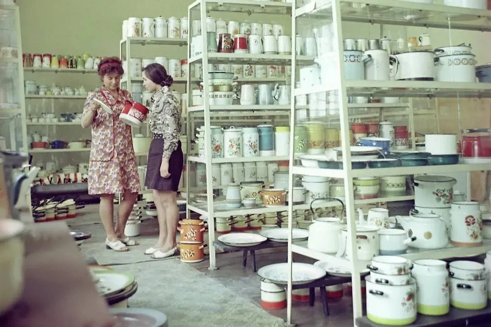 Если вы хоть раз видели эмалированную миску, вы видели продукцию завода в Лысьве. Фото © РИА «Новости» / Эдуард Котляков