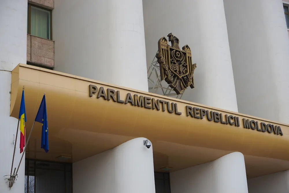 Оппозиционные партии Молдавии набрали почти 50% на участках внутри страны