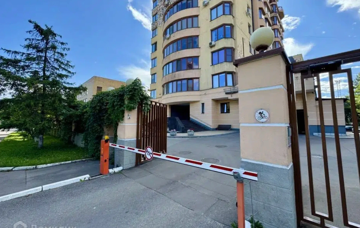 Как экстремист Геннадий Гудков прячет в России бизнес, пентхаус и прописку в усадьбе Станиславского