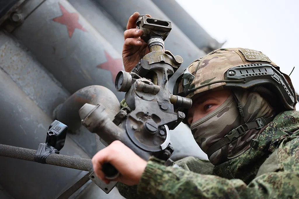 Российский военный в зоне СВО. Фото © ТАСС / Александр Река