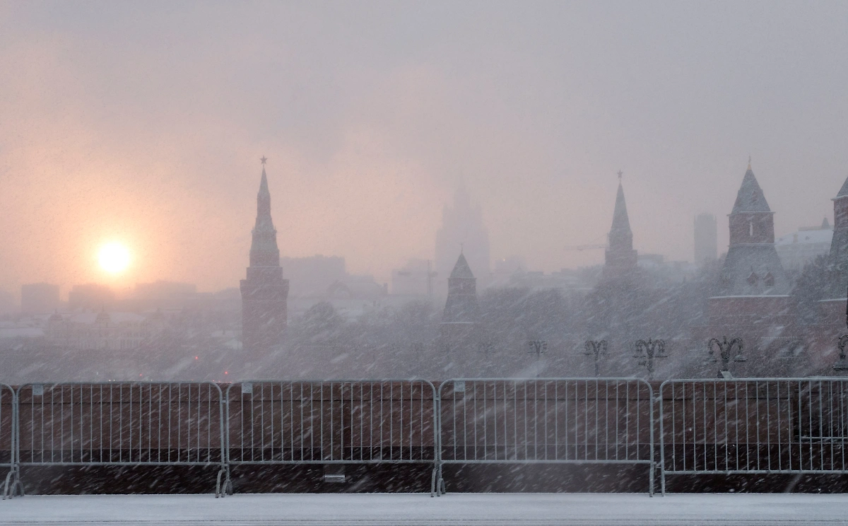 Обложка © Shutterstock / FOTODOM / Valery Kraynov