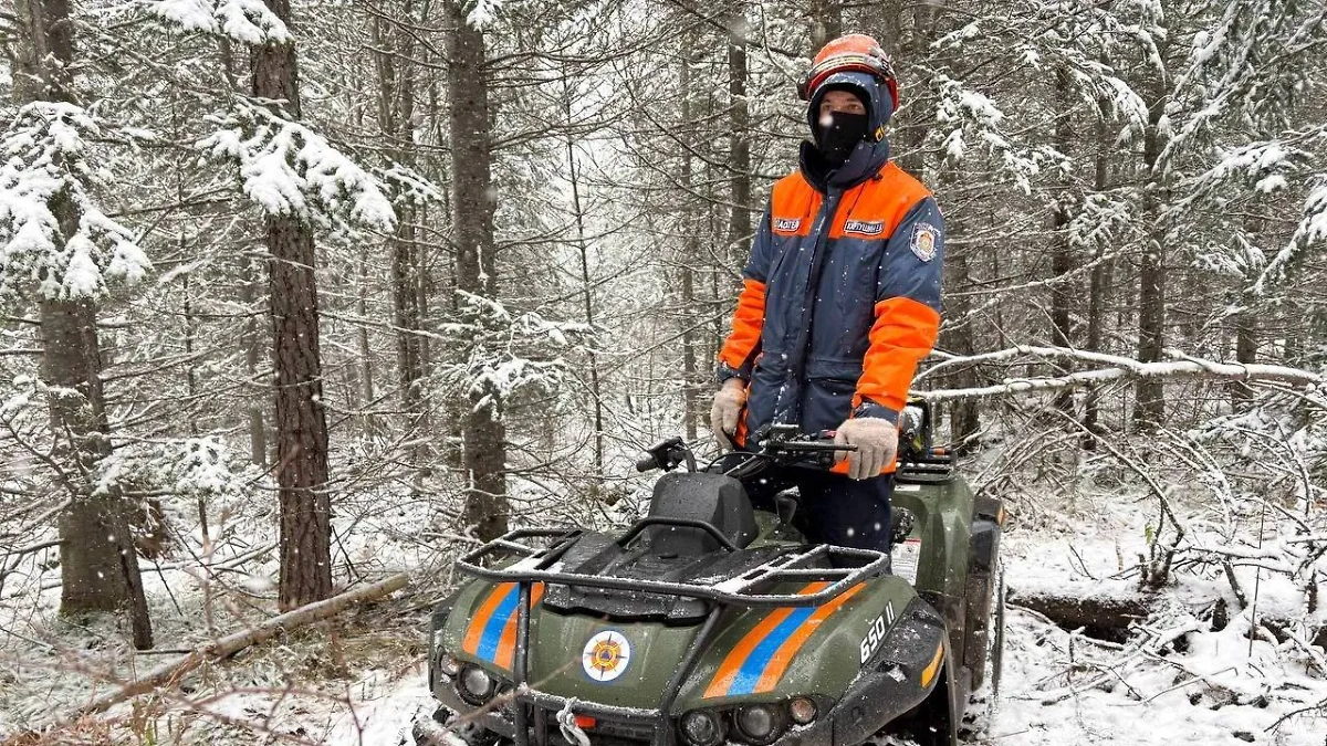 Спасатели обследовали 229 км лесных дорог на высокопроходимой технике. Фото © Telegram / КГКУ «Спасатель»