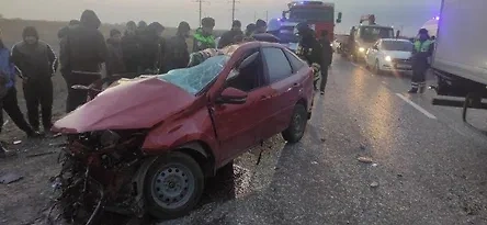 Место ДТП в Дагестане. Обложка © Пресс-служба ГУ МЧС РФ по Дагестану