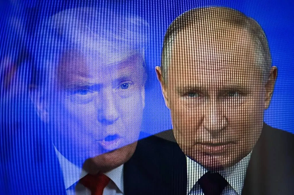 Дональд Трамп и Владимир Путин. Обложка © ТАСС / Zuma