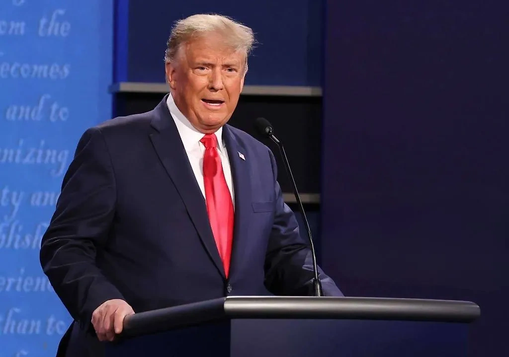 Дональд Трамп. Обложка © Shutterstock / FOTODOM / Chip Somodevilla
