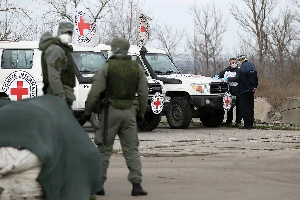 Россия не против помощи МККК в вопросах обмена пленными с Украиной. Обложка © ТАСС / Александр Река