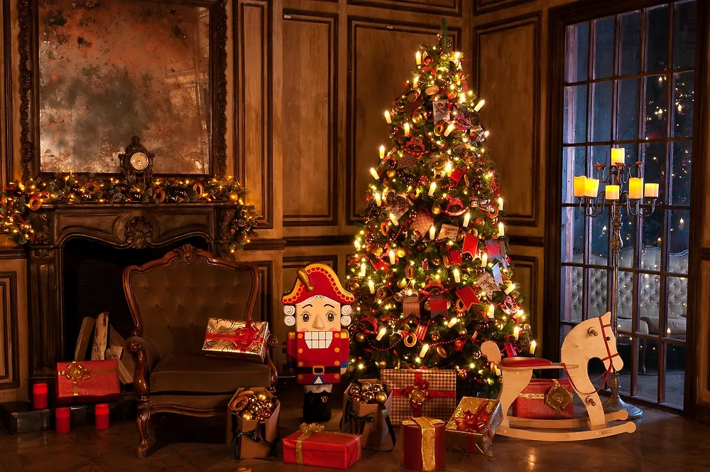 Самые интересные и необычные варианты дизайна новогодней ёлки. Фото © Shutterstock