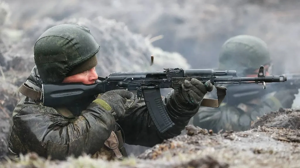 Российская армия сегодня является самой подготовленной и боеспособной в мире. Обложка © ТАСС / Дмитрий Ягодкин