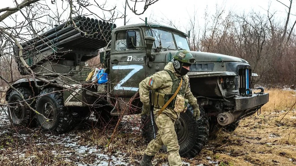 Армия России нанесла удары по трём украинским аэродромам, где была техника ВСУ. Обложка © ТАСС / Дмитрий Ягодкин
