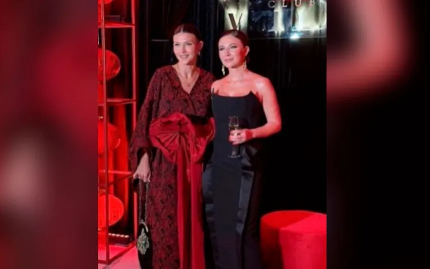 Елена Блиновская устроила вечеринку, находясь под домашним арестом. Фото © Instagram (соцсеть запрещена в РФ; принадлежит корпорации Meta, которая признана в РФ экстремистской) / svetlana.m.efimova