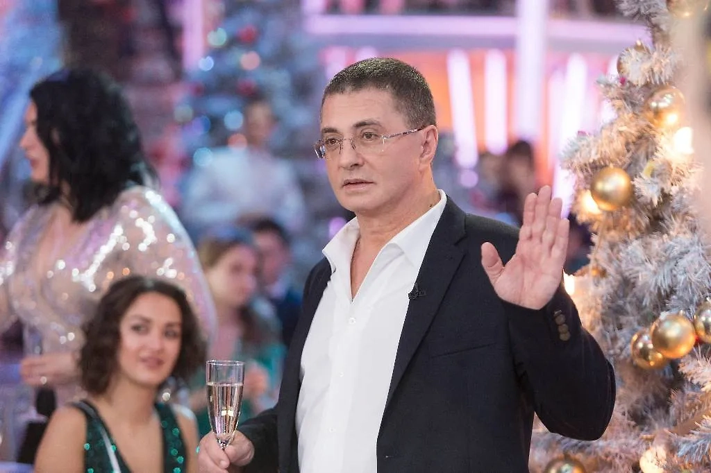 Известный врач и телеведущий Александр Мясников. Фото © Вадим Тараканов/ТАСС