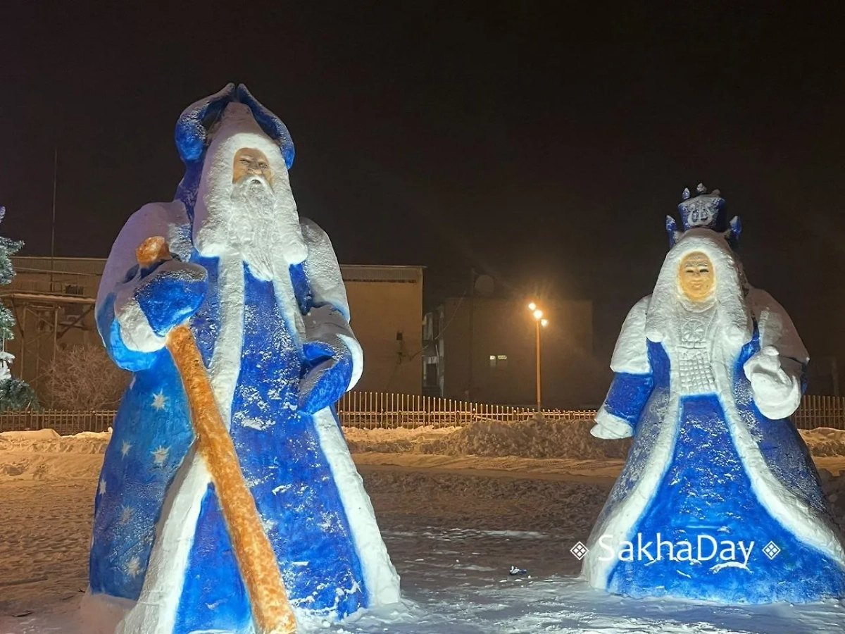 В Якутии нашли схожесть Снегурочки с лицом Бориса Ельцина. Фото © Sakhaday