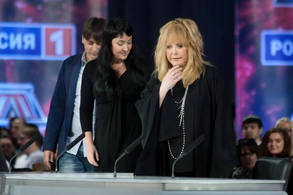 Лолита Милявская и Алла Пугачёва, 2011 год. Обложка © ИТАР-ТАСС/ Антон Белицкий