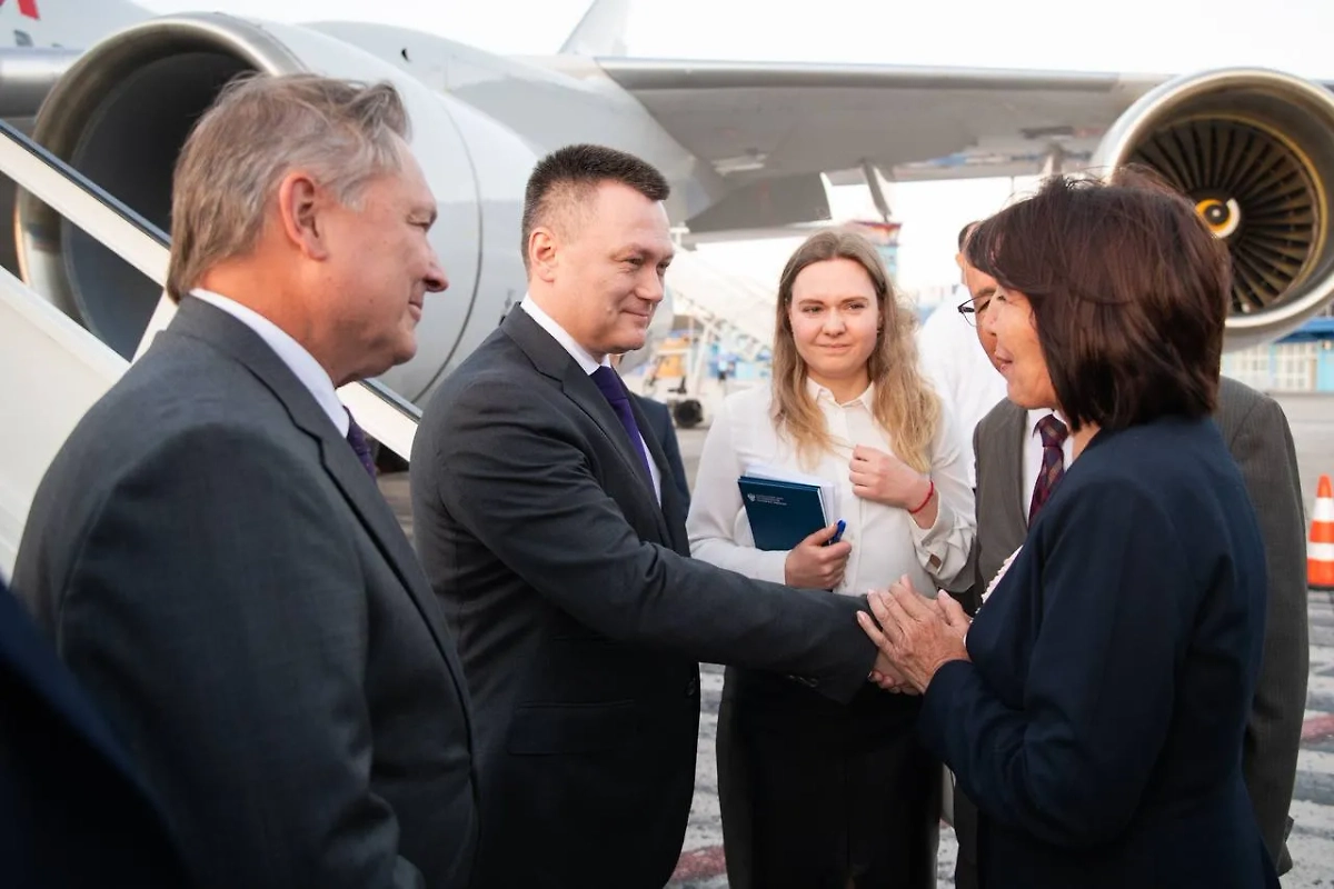Генпрокурор РФ Игорь Краснов прибыл с рабочим визитом на Кубу. Обложка © Telegram / Генпрокуратура России 