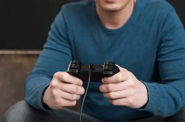 Геймеры из РФ хотят засудить Sony Playstation. Обложка © Freepik