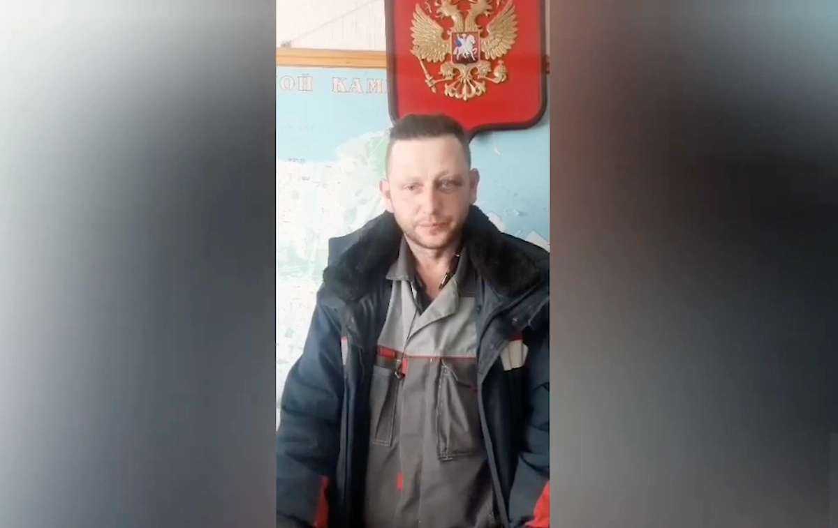 Инспекторы применили табельное оружие, чтобы остановить лихача в Приморье. Обложка © VK / МВД Медиа