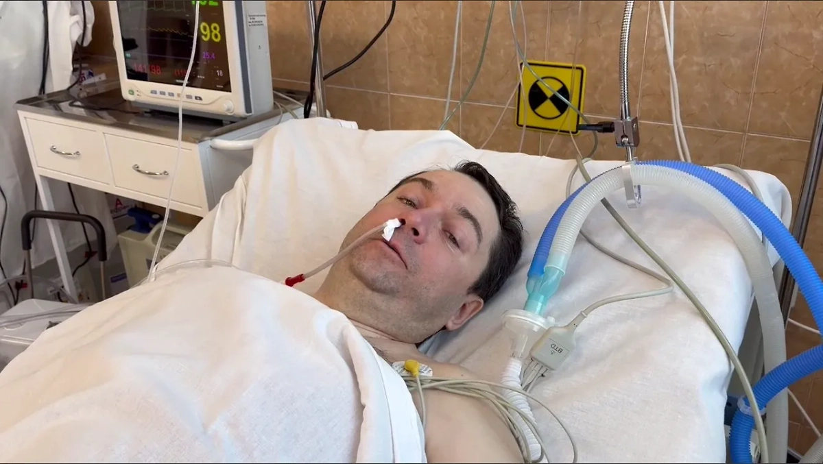 Губернатор Мурманской области Андрей Чибис после операции. Обложка © Telegram / Губернатор Чибис