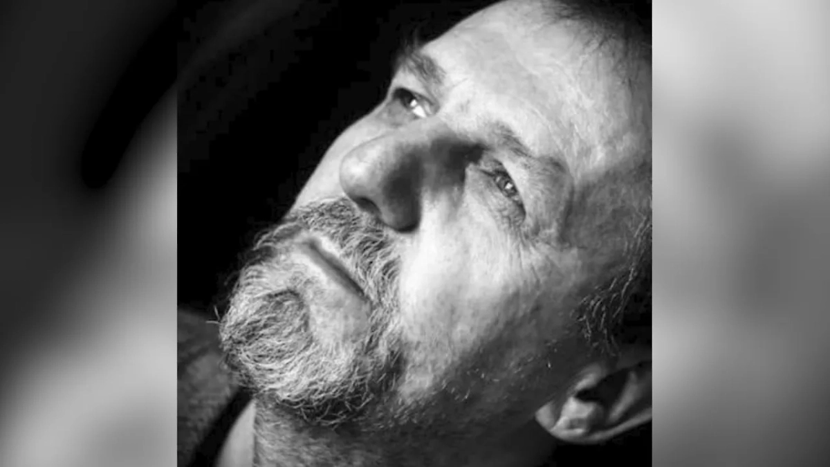 Юрай Цинтула. Обложка © Facebook (соцсеть запрещена в РФ; принадлежит корпорации Meta, которая признана в РФ экстремистской) / Literárny klub DÚHA