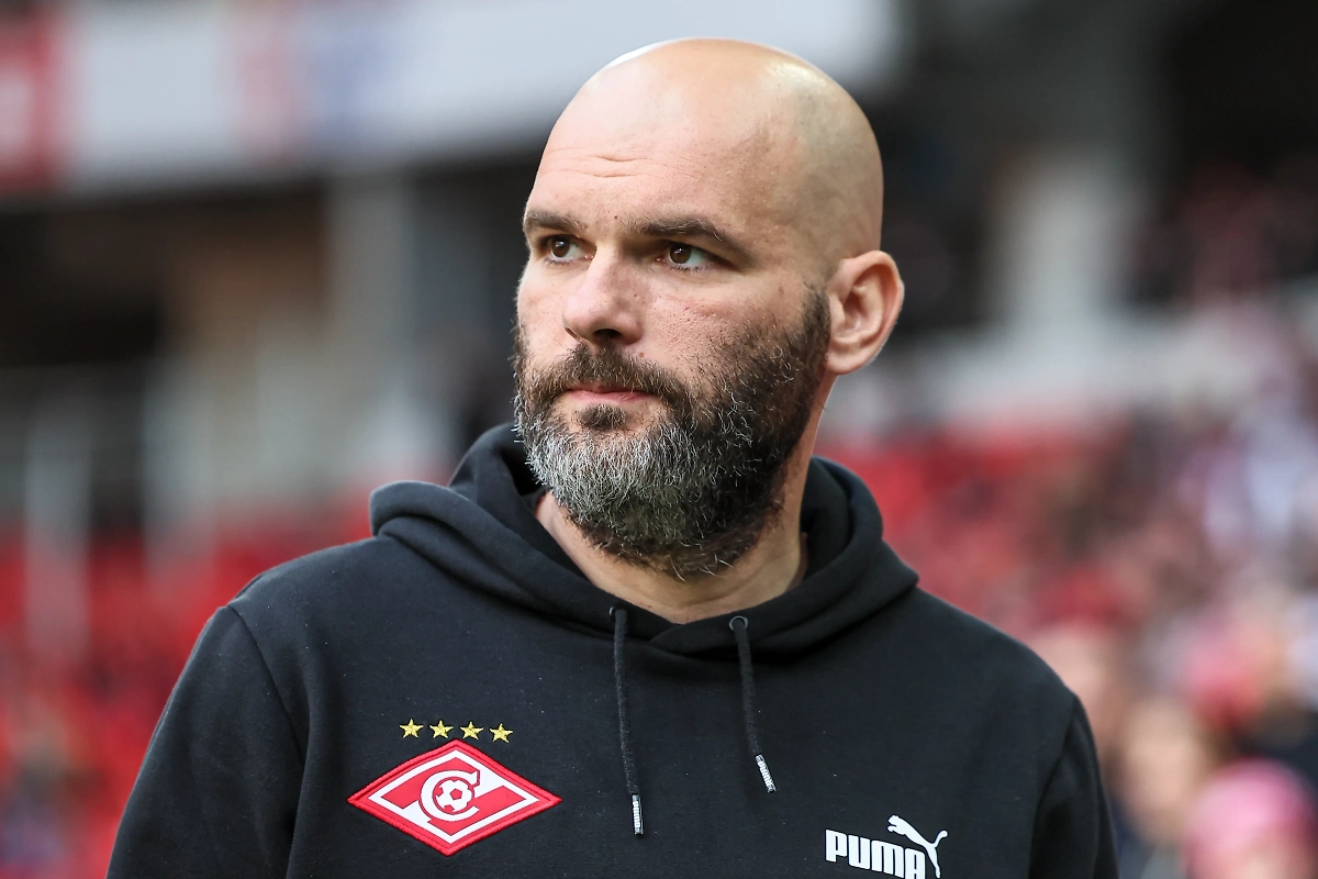 Владимир Слишкович. Обложка © ТАСС / Софья Сандурская