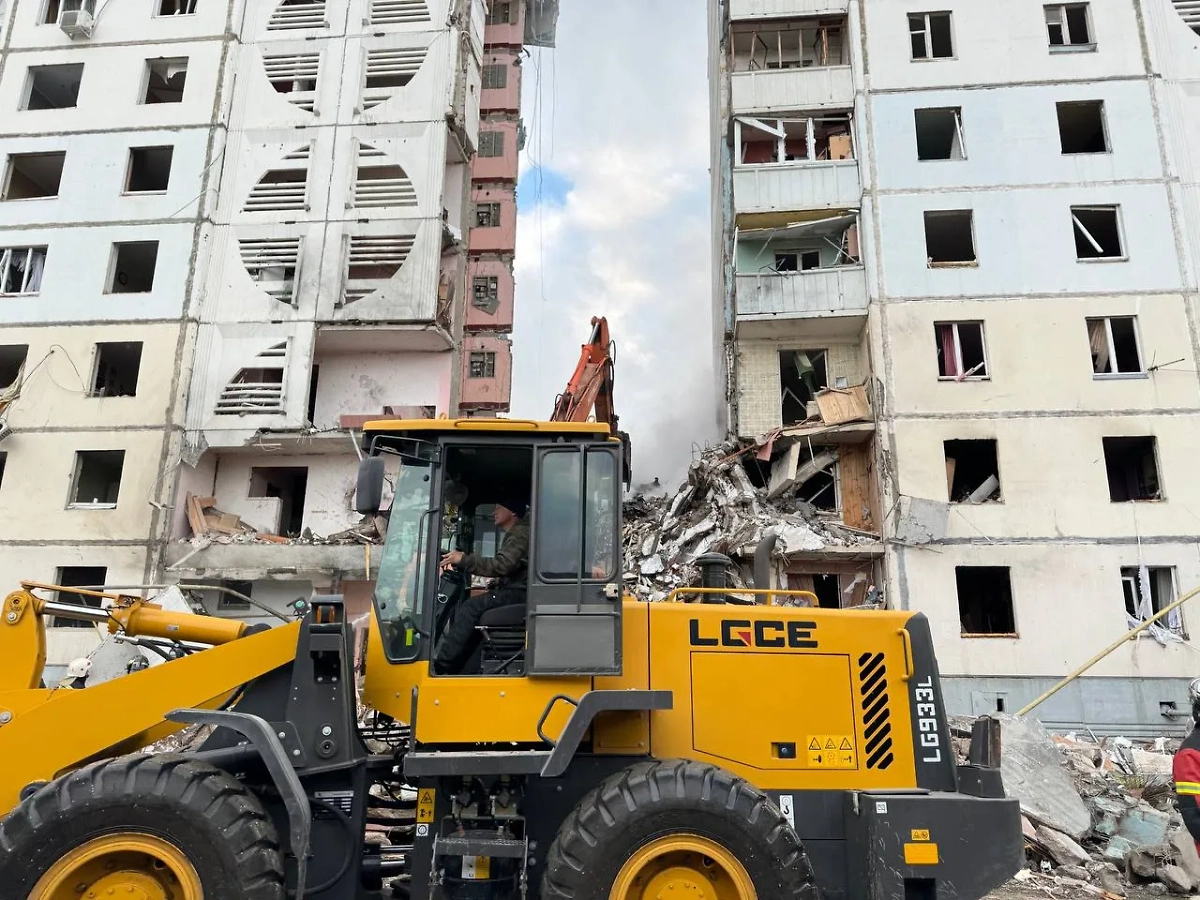 Разбор завалов в Белгороде. Фото © Telegram / Настоящий Гладков