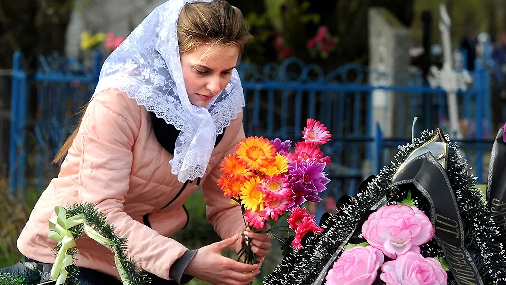 Радоница — это день особого поминовения усопших. Фото © ТАСС / Виктор Драчёв