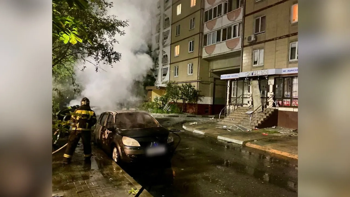 Повреждения в Белгороде после обстрела ВСУ вечером 25 мая. Обложка © Telegram / v_v_demidov