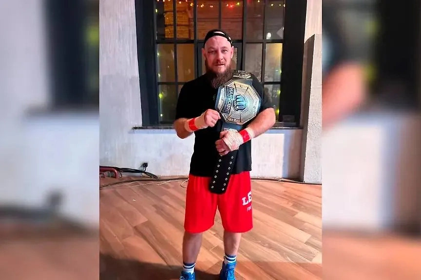 Александр Коломыцев. Обложка © VK / Александр Коломыцев 