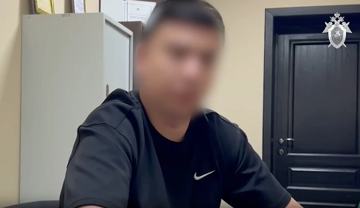 Задержанный хозяин хостела, сгоревшего в Истре. Обложка ©