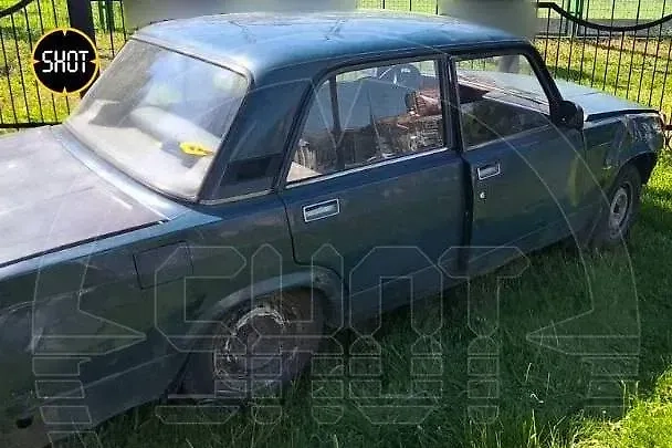 Машина, в которой подростки били электрошокером школьницу. Фото © Telegram / SHOT