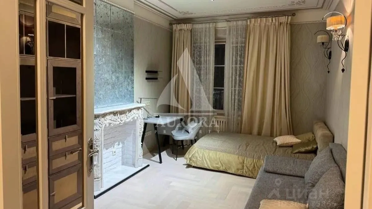 Квартиру с параметрами, совпадающими с жильём Заворотнюк, сейчас можно приобрести за 58 млн рублей. Фото © Cian.ru