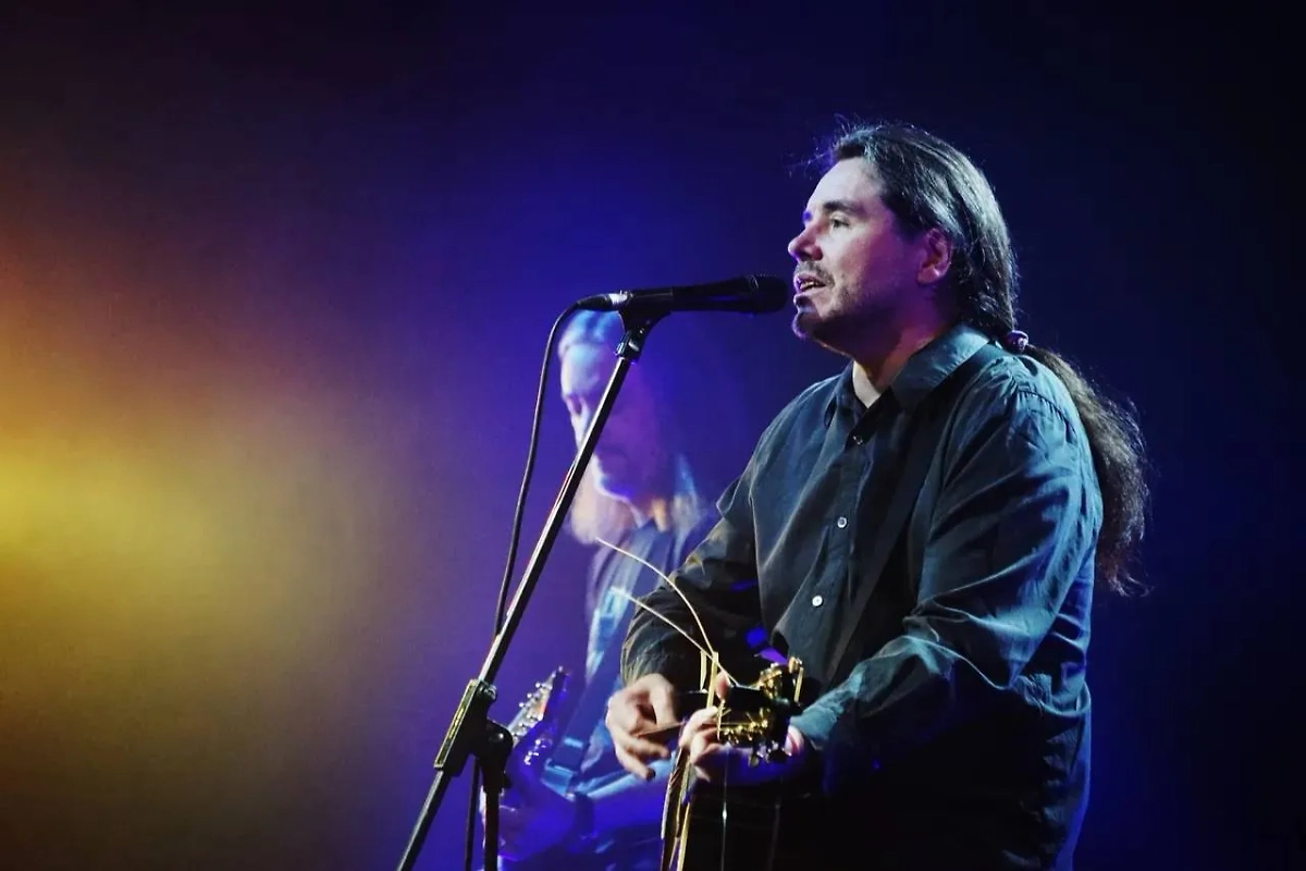 Лидер группы "Калинов мост" Дмитрий Ревякин. Фото © VK / Калинов мост