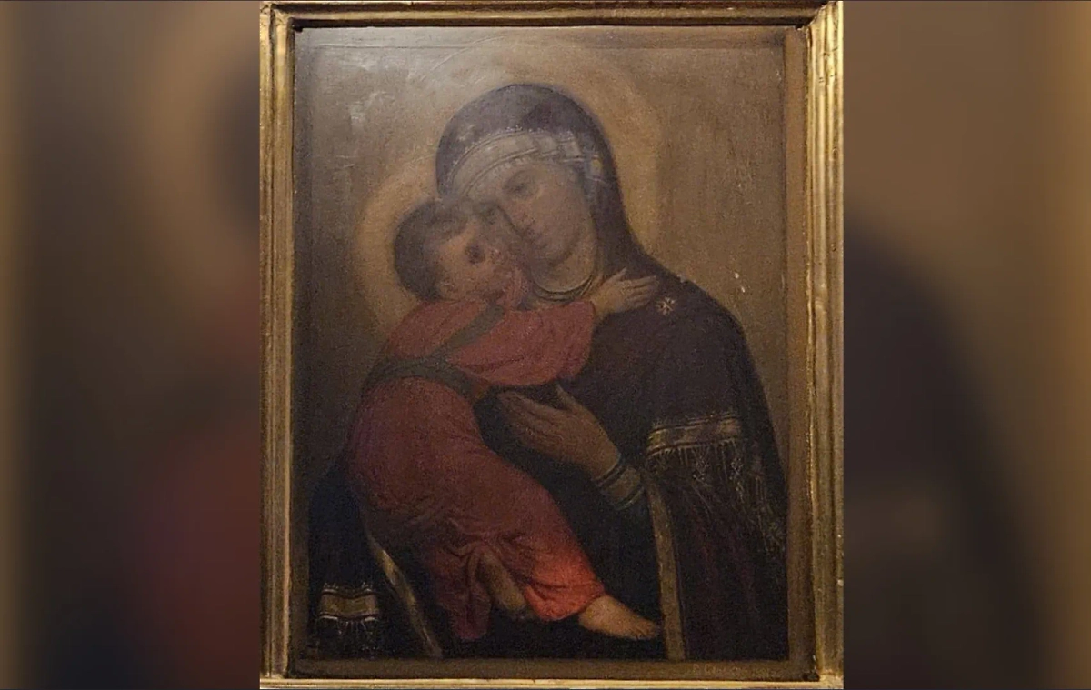 Икона, спасённая из взорванного храма Христа Спасителя. Обложка © Telegram / Информационная служба Московской (городской) епархии