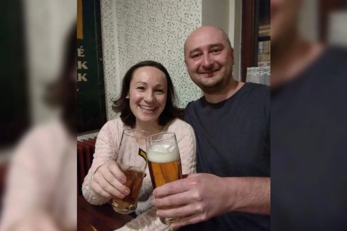 Старшая дочь Филиппенко Мария водит дружбу с известным русофобом Аркадием Бабченко. Фото © fb