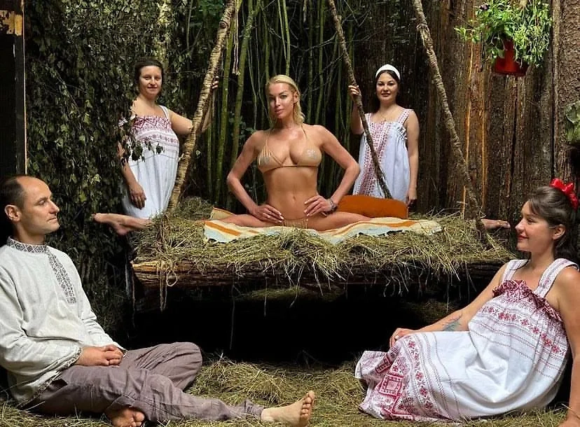 Фото © Instagram (соцсеть запрещена в РФ; принадлежит корпорации Meta, которая признана в РФ экстремистской) / volochkova_art