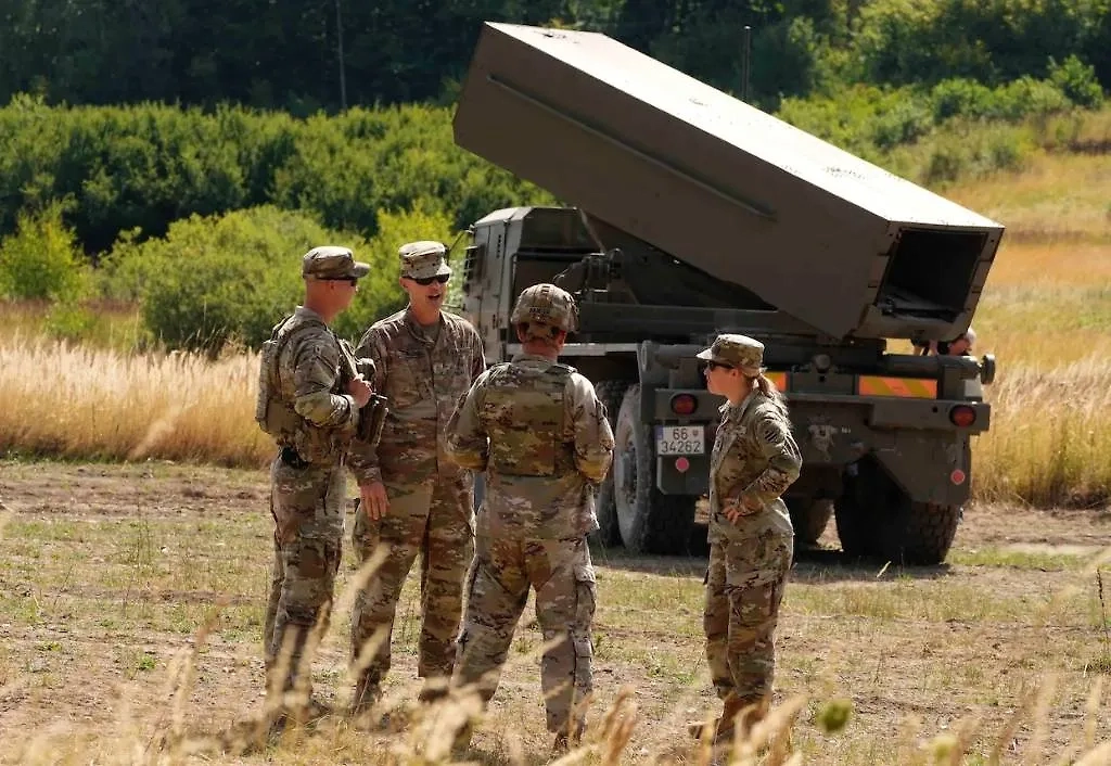 НАТО проведёт военную миссию на Украине, Венгрия участвовать не будет. Обложка © ТАСС / АР